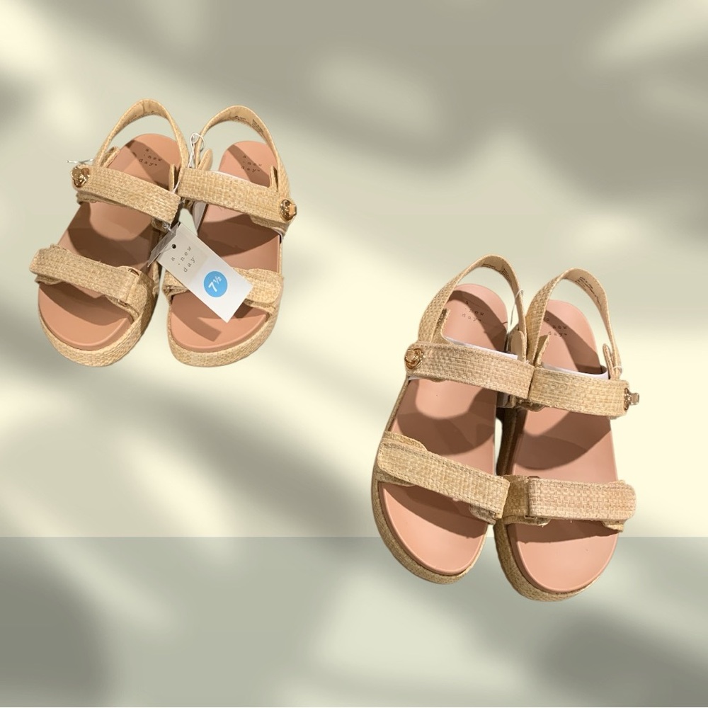 Women’s Tan Sandals